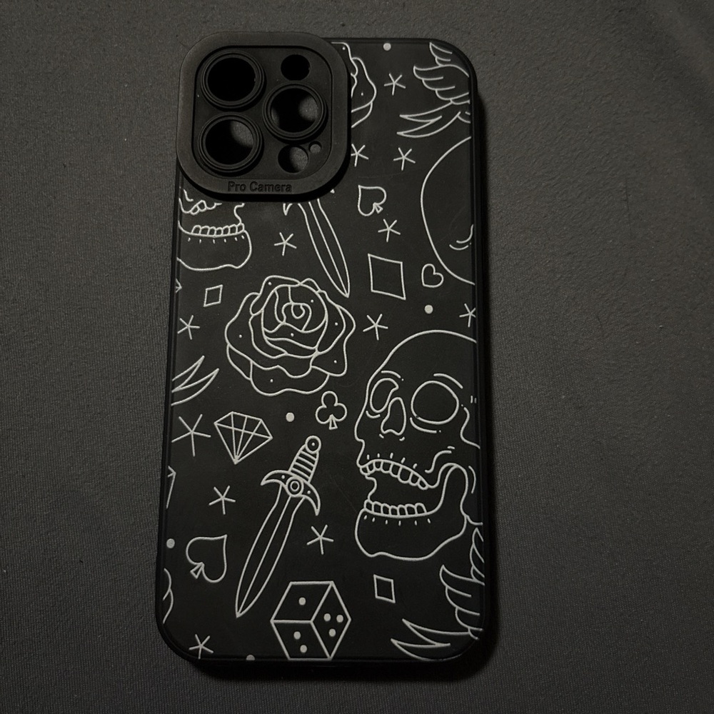 Black Skull Pattern Phone Case